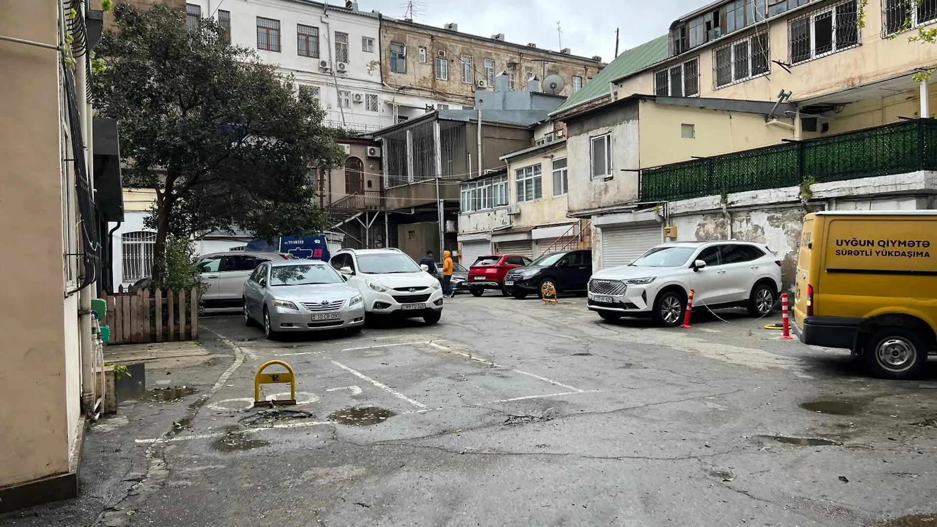 1 Bed Apartment Near Nizami & Sahil Baku Azerbaijan